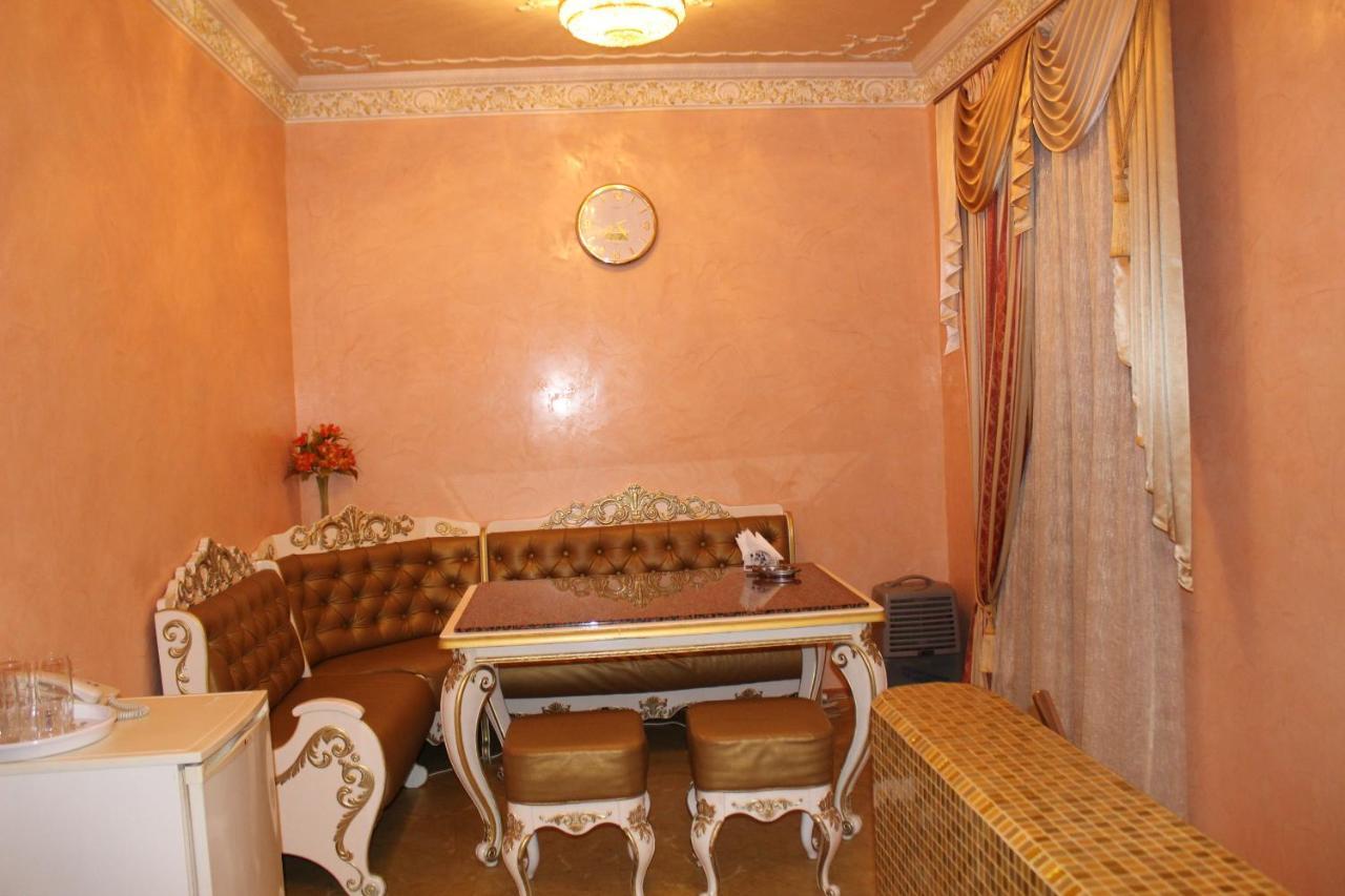 Ceasar Hotel Mykolaiv Exterior photo